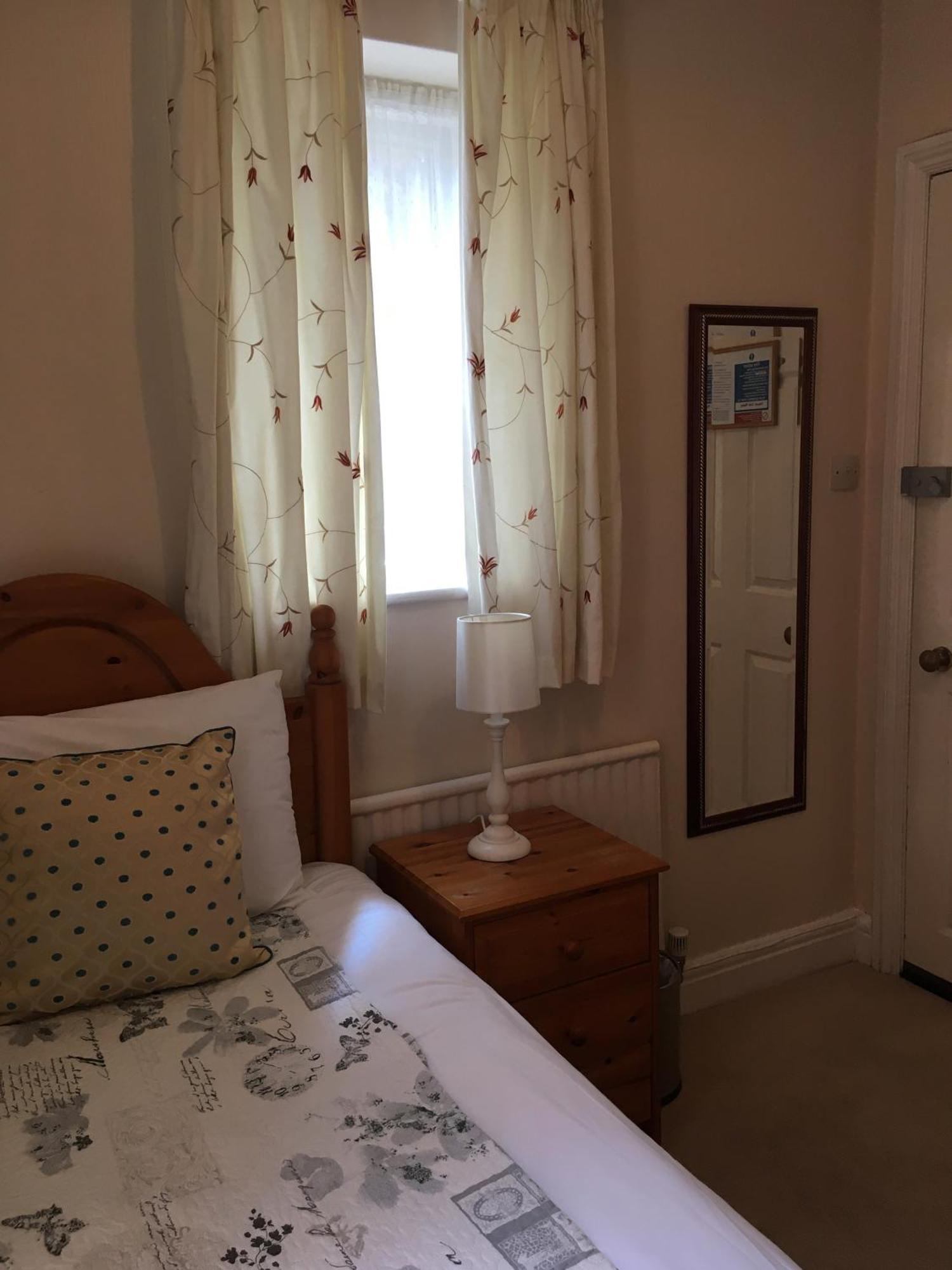 Pickwicks Guest House Оксфорд Екстер'єр фото